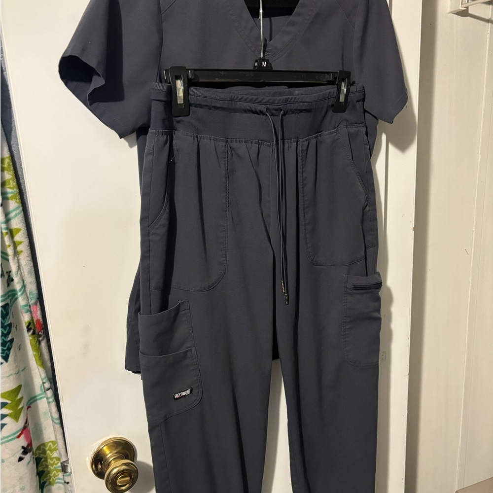 Grey's Anatomy Slate Gray scrub set with Jogger Pants
